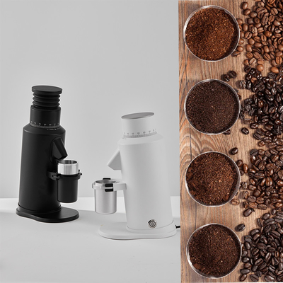 Otel Kullanımı İçin Beanglass 110V / 220V Espresso Öğütücü 1400 rulo / dakika