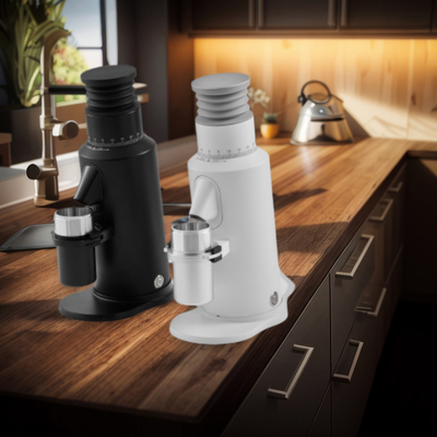 Özel Voltaj 64mm Flat Burr Espresso Fasulyesi 120g Kapasite
