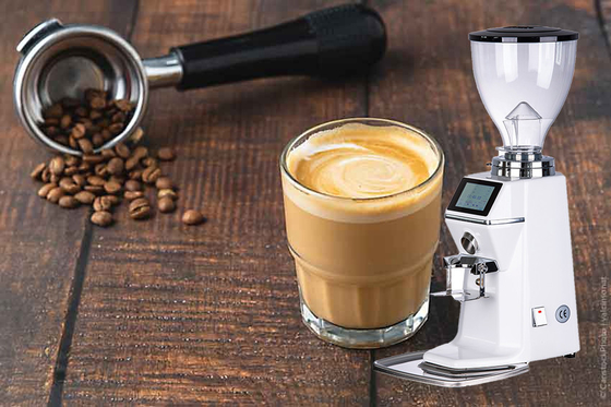 Yüksek Güçlü 370W Kafe Tozu Taşıyıcılı Espresso Makinesini