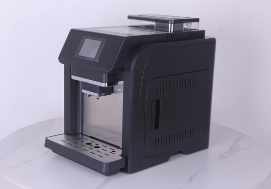 Düzenlenebilir 1250W espresso kahve makinesi 2.0L su tankı ve özelleştirilebilir sıcaklık kontrolü ile